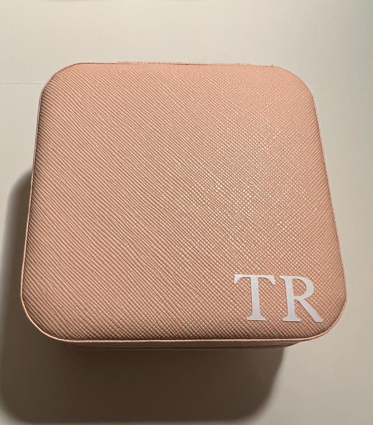 Personalised Jewellery Boxes, Bridesmaid gifts, Maid of Honour gifts and Gifts for her.