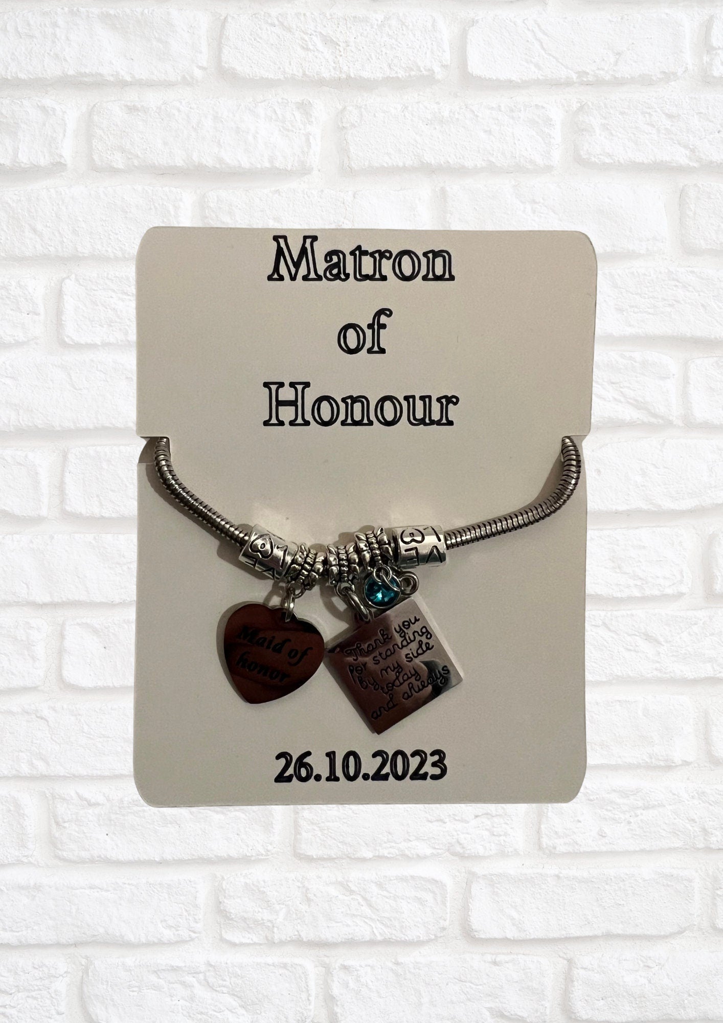 Maid of Honour, Matron of Honour bracelet holder. Bracelet NOT INCLUDED.
