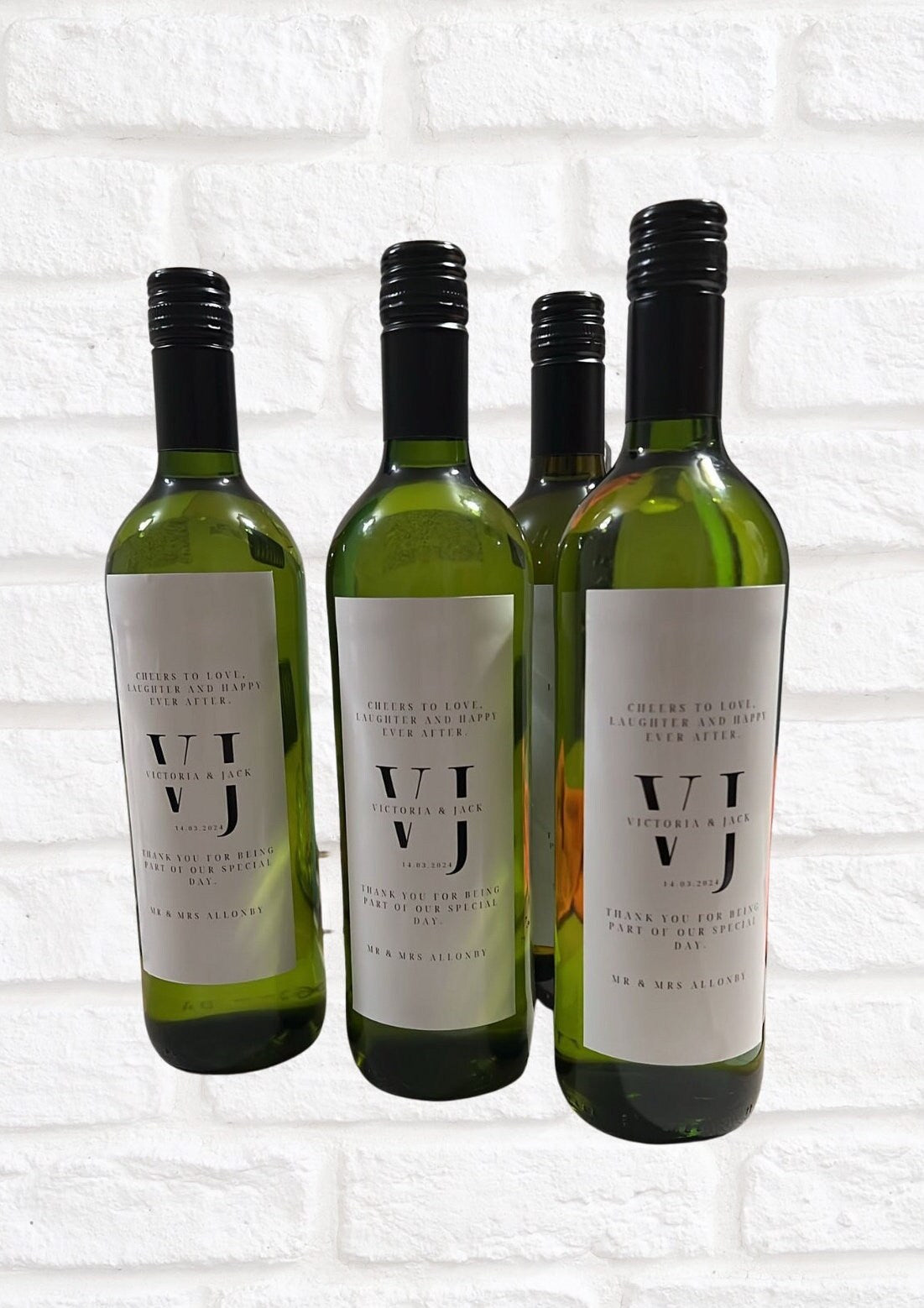 Personalised wine bottle stickers for weddings | Birthdays | Events | Gifts. Stickers only, bottles not included.